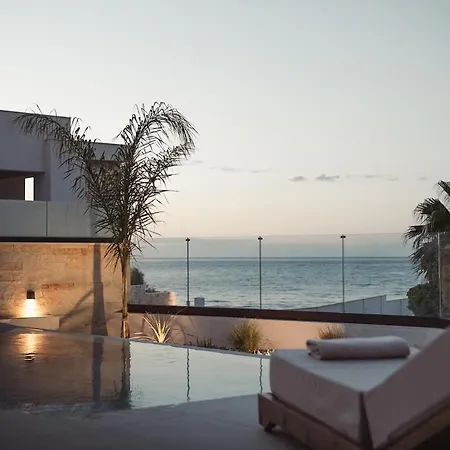 Villa Orien, Seaside Luxury *