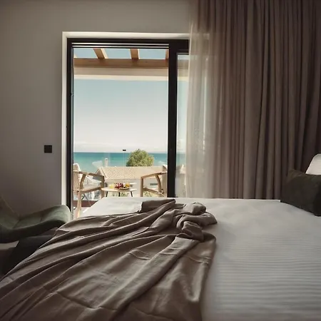 Orien, Seaside Luxury *